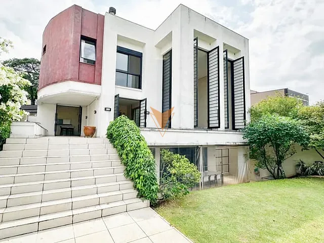 Casa com 700m² 3 quartos e 7 banheiros, à venda, no bairro Boaçava em São Paulo