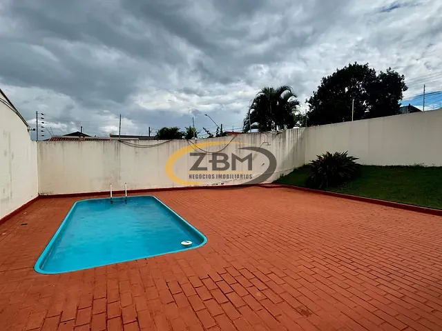 Casa com 145m² 3 quartos e 3 banheiros, à venda, no bairro Conjunto Habitacional Santiago II em Londrina