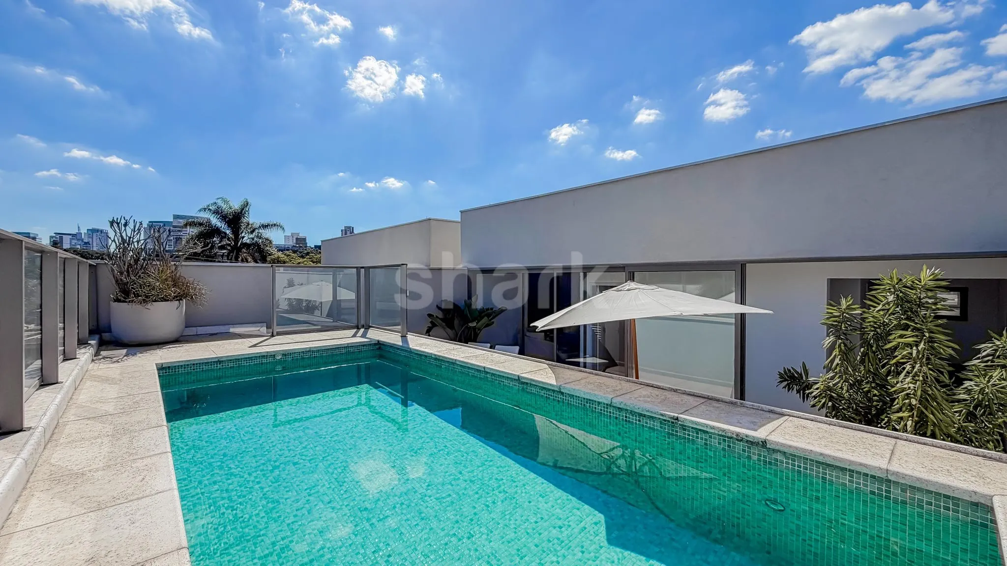 Casa em Jardim Europa — foto 1