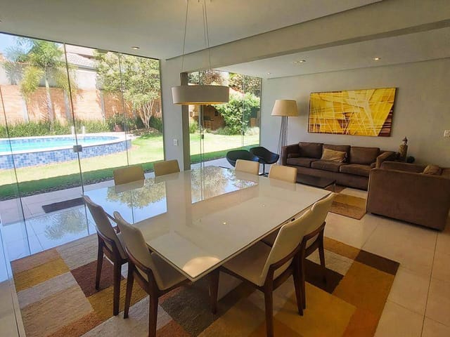Casa com 1120m² 4 quartos e 6 banheiros, à venda, no bairro Alphaville Residencial Dois em Barueri