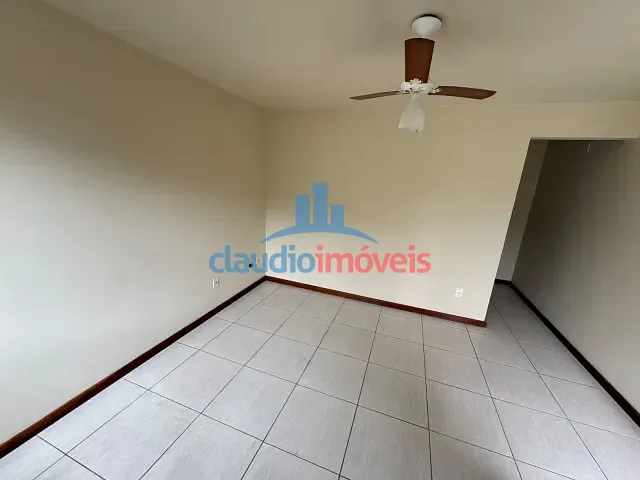 Casa 2 quartos e 1 banheiro, para alugar, no bairro Moinho de Vento em Barra Mansa