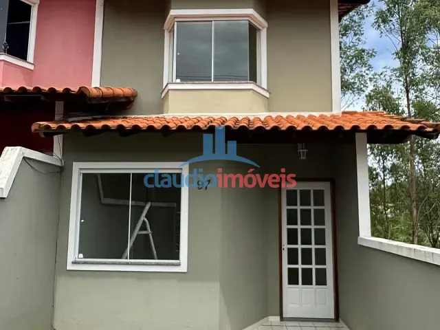 Casa 2 quartos e 1 banheiro, para alugar, no bairro Moinho de Vento em Barra Mansa