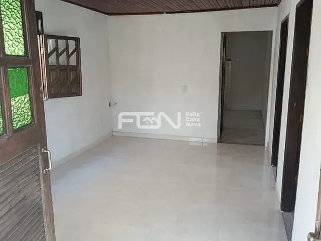 Casa 4 quartos e 2 banheiros, à venda, no bairro Nova Aliança - PHOC I em Camaçari