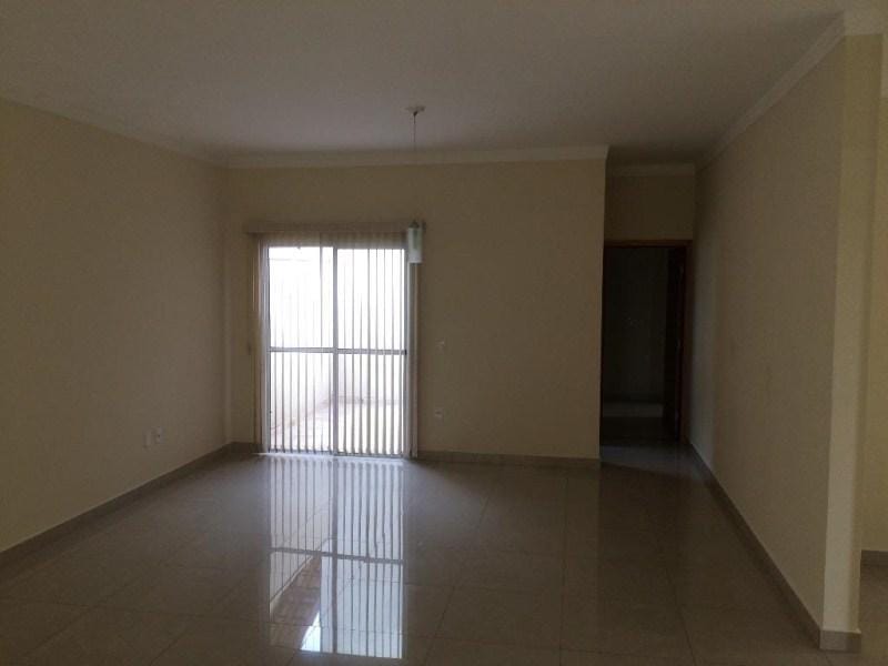 Casa, 3 quartos, 180 m² - Foto 1