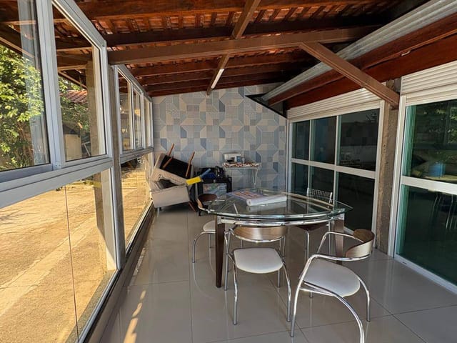 Casa com 250m² 2 quartos e 2 banheiros, à venda, no bairro Residencial Colina das Nascentes em Campinas