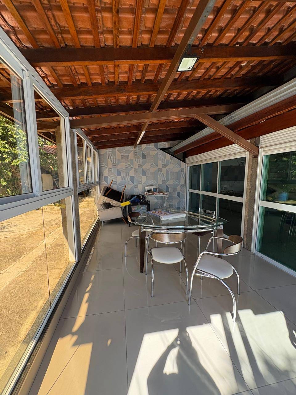 Casa, 2 quartos, 150 m² - Foto 1
