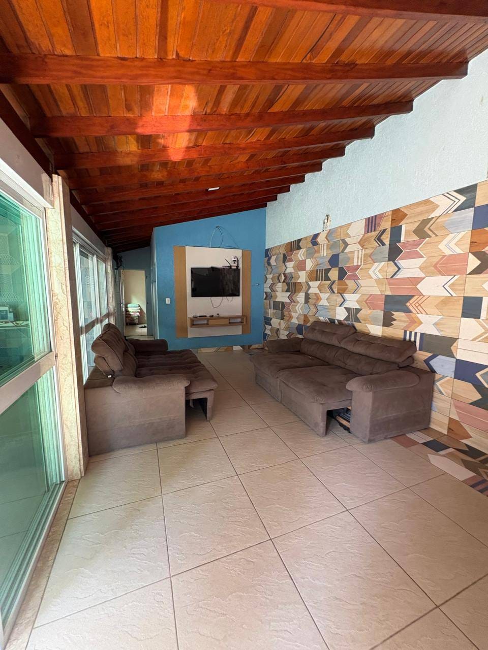 Casa, 2 quartos, 150 m² - Foto 2