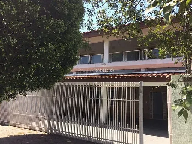 Casa com 300m² 4 quartos e 6 banheiros, à venda, no bairro Jardim Simus em Sorocaba