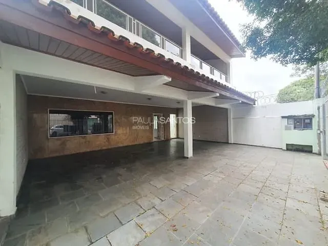 Casa com 300m² 4 quartos e 6 banheiros, à venda, no bairro Jardim Simus em Sorocaba