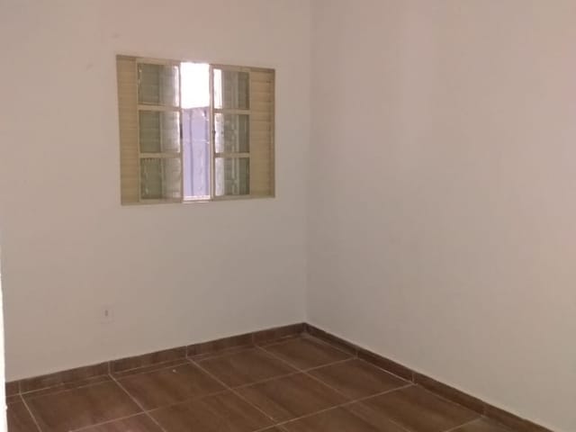 Casa com 180m² 3 quartos e 2 banheiros, à venda, no bairro Crispim em Pindamonhangaba