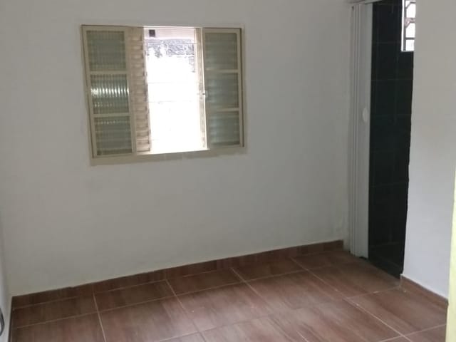 Casa com 180m² 3 quartos e 2 banheiros, à venda, no bairro Crispim em Pindamonhangaba