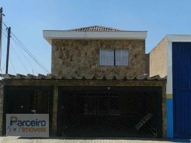 Casa com 240m² 3 quartos e 2 banheiros, à venda, no bairro Vila Aricanduva em São Paulo