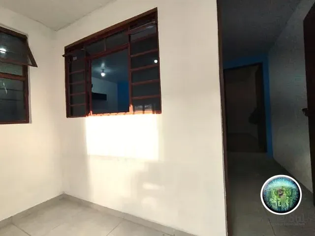 Casa 1 quarto e 1 banheiro, para alugar, no bairro Parque Santos Dumont em Votorantim