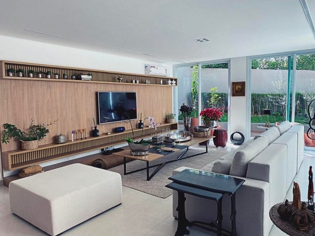Casa com 481m² 4 quartos e 6 banheiros, para alugar, no bairro Alphaville em Barueri
