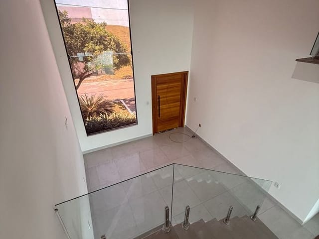 Casa com 167m² 3 quartos e 2 banheiros, à venda, no bairro Ajuda de Baixo em Macaé