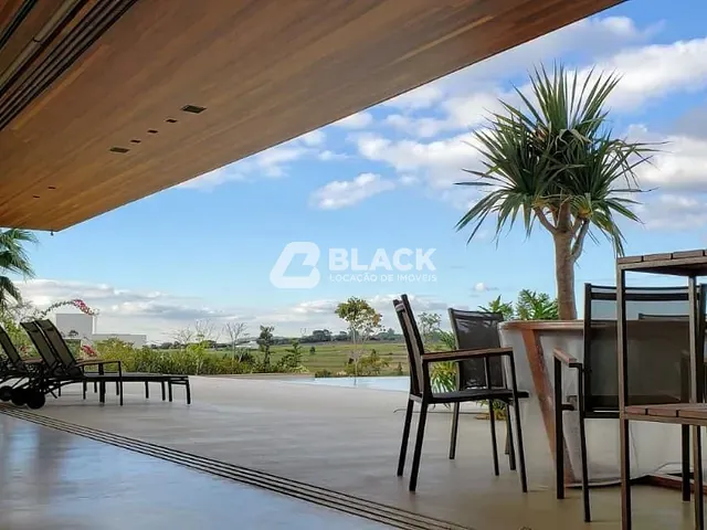 Casa com 2270m² 4 quartos e 5 banheiros, à venda ou para alugar, no bairro Residencial São José em Itu