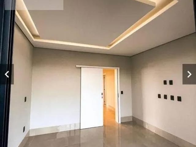 Casa com 300m² 4 quartos e 3 banheiros, à venda, no bairro Jardim Imperial em Cuiabá