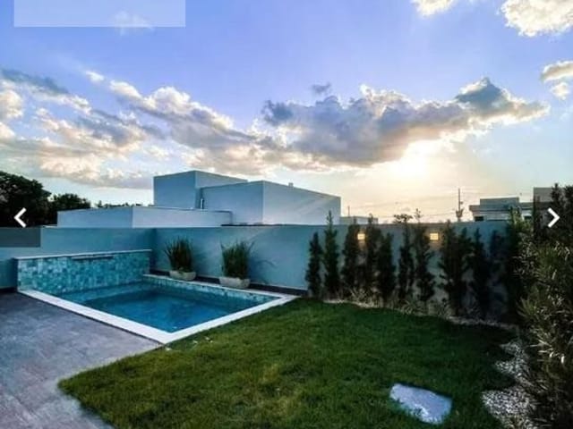 Casa com 300m² 4 quartos e 3 banheiros, à venda, no bairro Jardim Imperial em Cuiabá