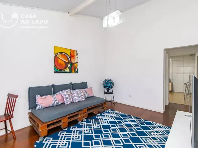 Casa 3 quartos e 2 banheiros, à venda, no bairro Aviação em Curitiba