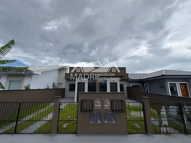 Casa 2 quartos e 1 banheiro, à venda, no bairro Bela Vista em Palhoça
