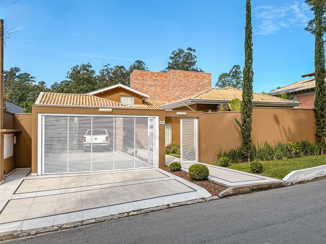 Foto do Casa - Casa à venda, Condomínio Dom Henrique II - Cotia, SP - 4 Suítes, 7 Banheiros, 6 Vagas, 550m², com piscina aquecida! | Eleve Imóveis