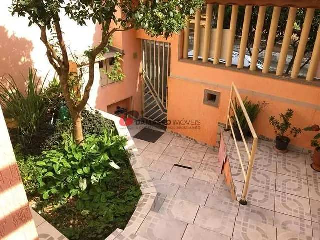 Casa com 280m² 2 quartos e 3 banheiros, à venda, no bairro Barcelona em São Caetano do Sul