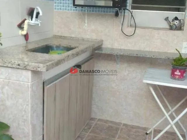 Casa com 210m² 2 quartos e 1 banheiro, à venda, no bairro Cerâmica em São Caetano do Sul