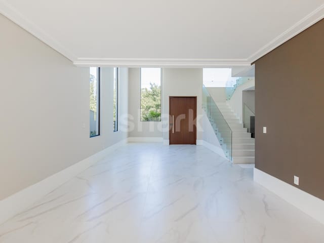 Casa com 556m² 5 quartos e 8 banheiros, à venda, no bairro Paiol Velho em Santana de Parnaíba