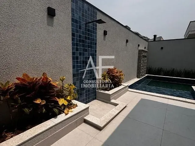 Casa com 275m² 3 quartos e 3 banheiros, à venda, no bairro Campos Do Conde em Tremembé