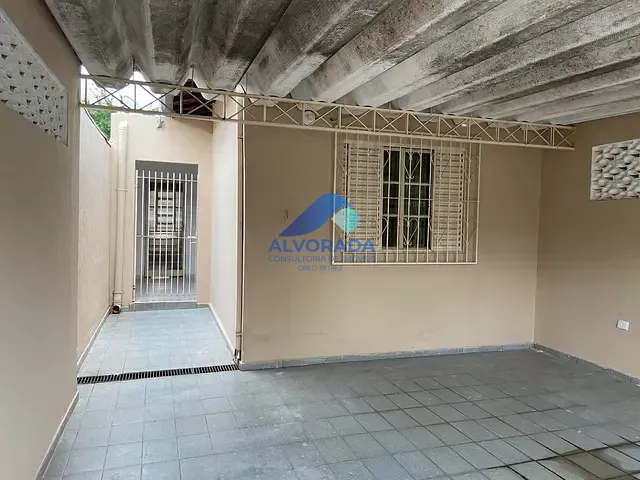 Casa 2 quartos e 1 banheiro, para alugar, no bairro Jardim Alvorada em São José dos Campos