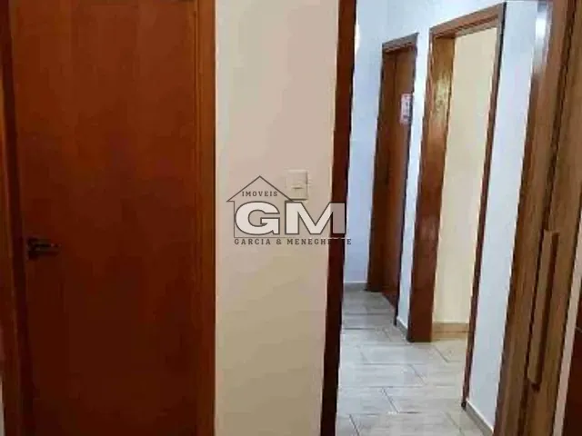 Casa com 360m² 3 quartos e 3 banheiros, à venda, no bairro Parque Residencial Cândido Portinari em Ribeirão Preto