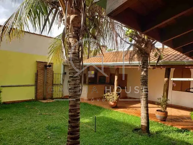 Casa com 360m² 3 quartos e 3 banheiros, à venda, no bairro Parque Residencial Cândido Portinari em Ribeirão Preto