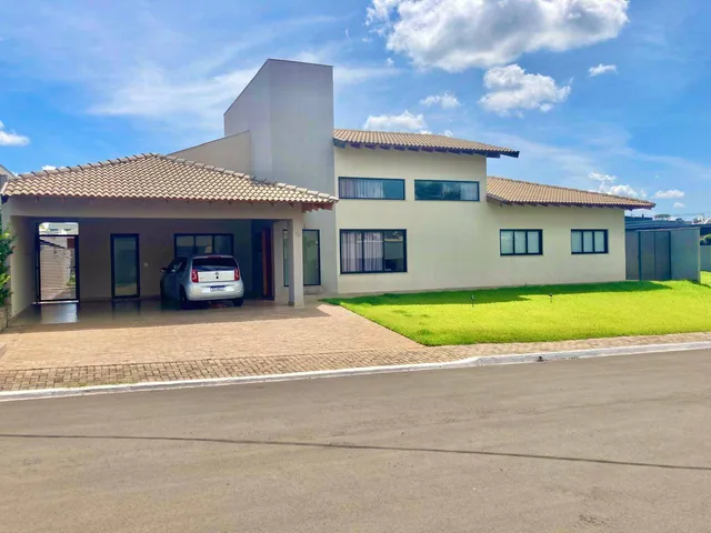 Casa 4 quartos e 5 banheiros, à venda, no bairro Jardim União em Cambé