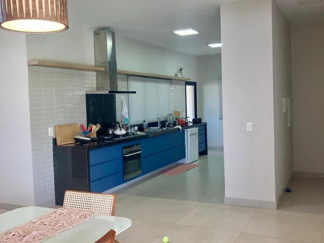 Casa 4 quartos e 5 banheiros, à venda, no bairro Jardim União em Cambé