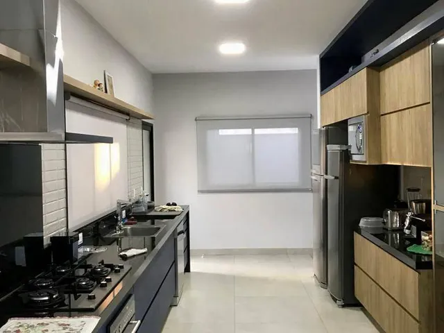 Casa 4 quartos e 5 banheiros, à venda, no bairro Jardim União em Cambé