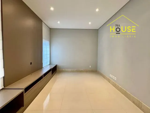 Casa com 450m² 4 quartos e 6 banheiros, à venda, no bairro Parque Residencial Damha V em São José do Rio Preto