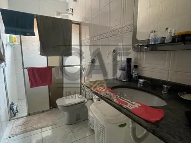 Casa com 250m² 3 quartos e 2 banheiros, à venda, no bairro Parque Residencial Groot em Holambra