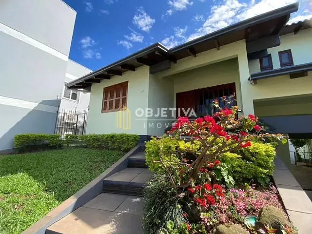 Casa 3 quartos e 3 banheiros, para alugar, no bairro Boa Vista em Novo Hamburgo