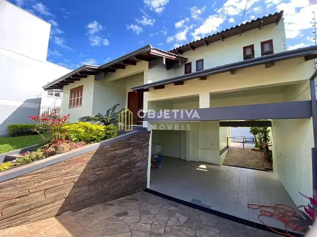 Casa 3 quartos e 3 banheiros, para alugar, no bairro Boa Vista em Novo Hamburgo