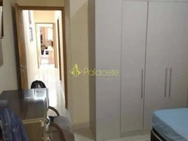 Casa com 125m² 2 quartos e 2 banheiros, à venda, no bairro Conjunto Residencial Araretama em Pindamonhangaba