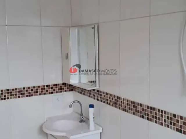 Casa com 140m² 2 quartos e 1 banheiro, à venda, no bairro RP12 (Regiões de Planejamento) em Mauá