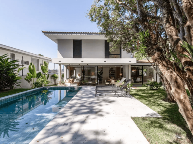 Casa com 600m² 3 quartos e 4 banheiros, à venda ou para alugar, no bairro Jardim Guedala em São Paulo