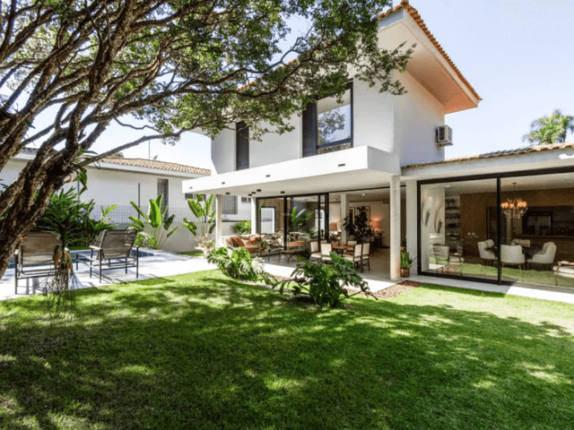 Casa com 600m² 3 quartos e 4 banheiros, à venda ou para alugar, no bairro Jardim Guedala em São Paulo