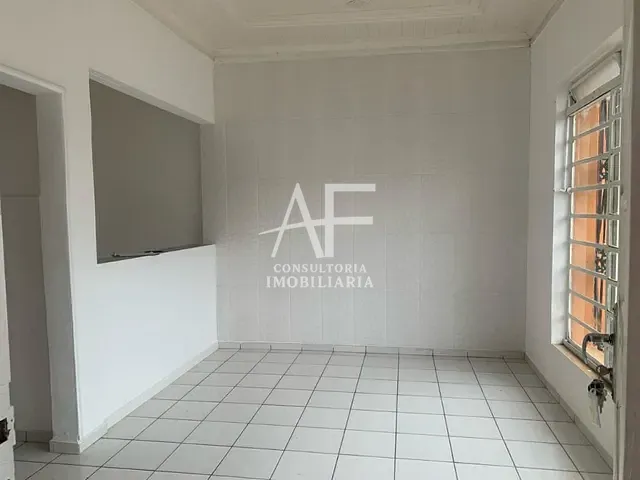Casa com 216m² 3 quartos e 1 banheiro, à venda, no bairro Jardim Boa Vista em Pindamonhangaba