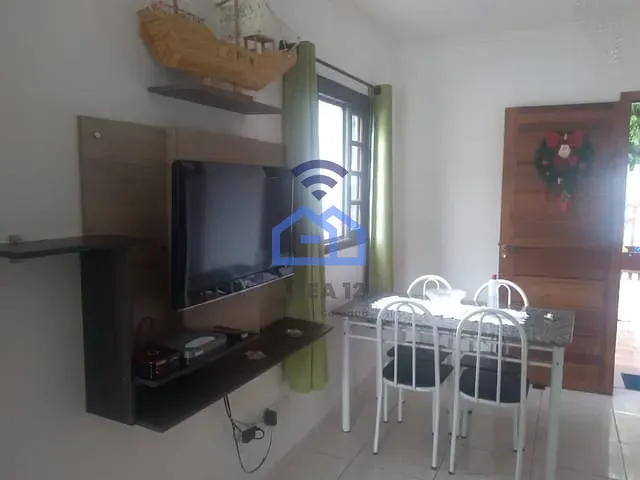 Casa 2 quartos e 3 banheiros, à venda, no bairro Jardim do Sol em Caraguatatuba