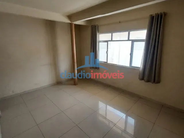 Casa 2 quartos e 2 banheiros, à venda ou para alugar, no bairro Loteamento Belo Horizonte em Barra Mansa