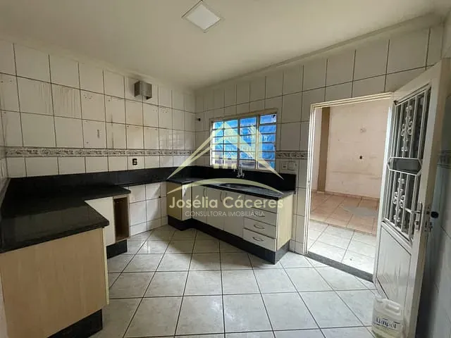 Casa 3 quartos e 2 banheiros, à venda, no bairro Morada da Serra em Cuiabá