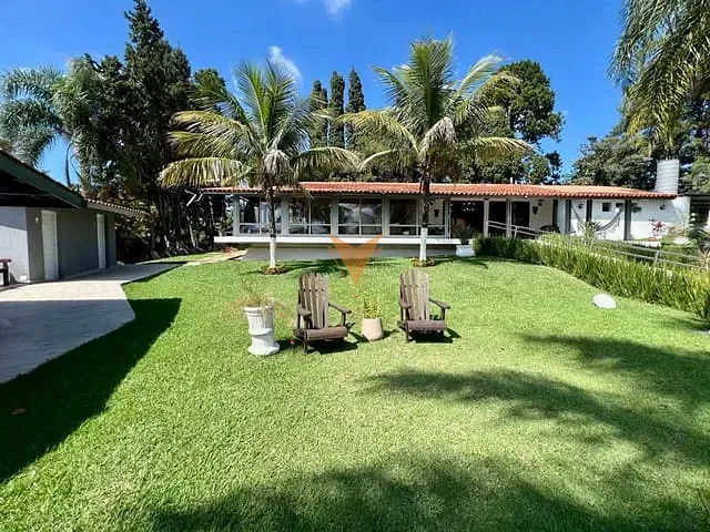Casa com 2884m² 6 quartos e 6 banheiros, à venda, no bairro Chácara das Paineiras em Carapicuíba