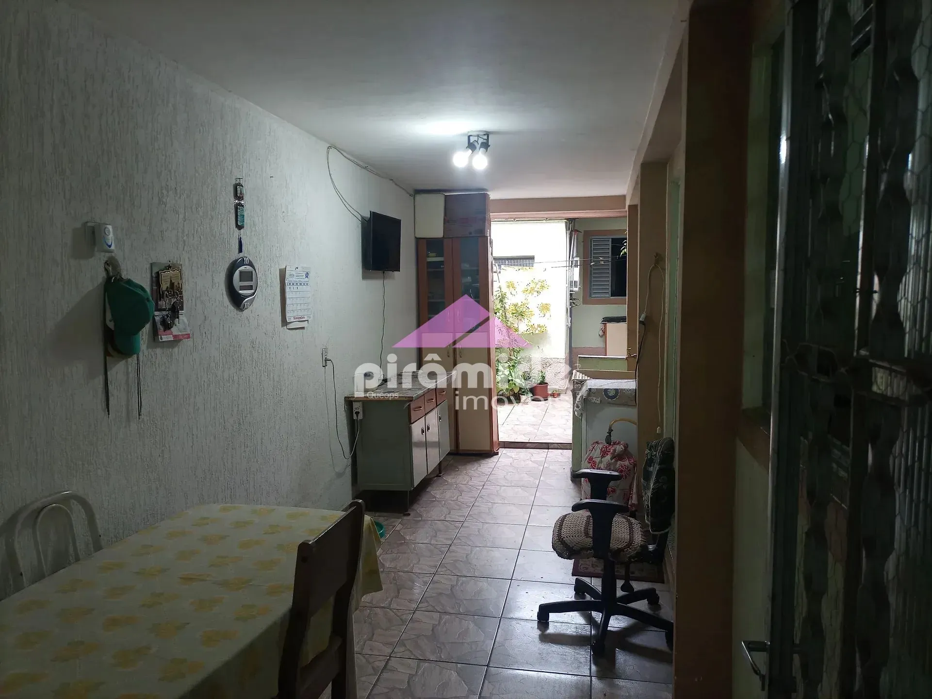 Casa, 6 quartos, 121 m² - Foto 6