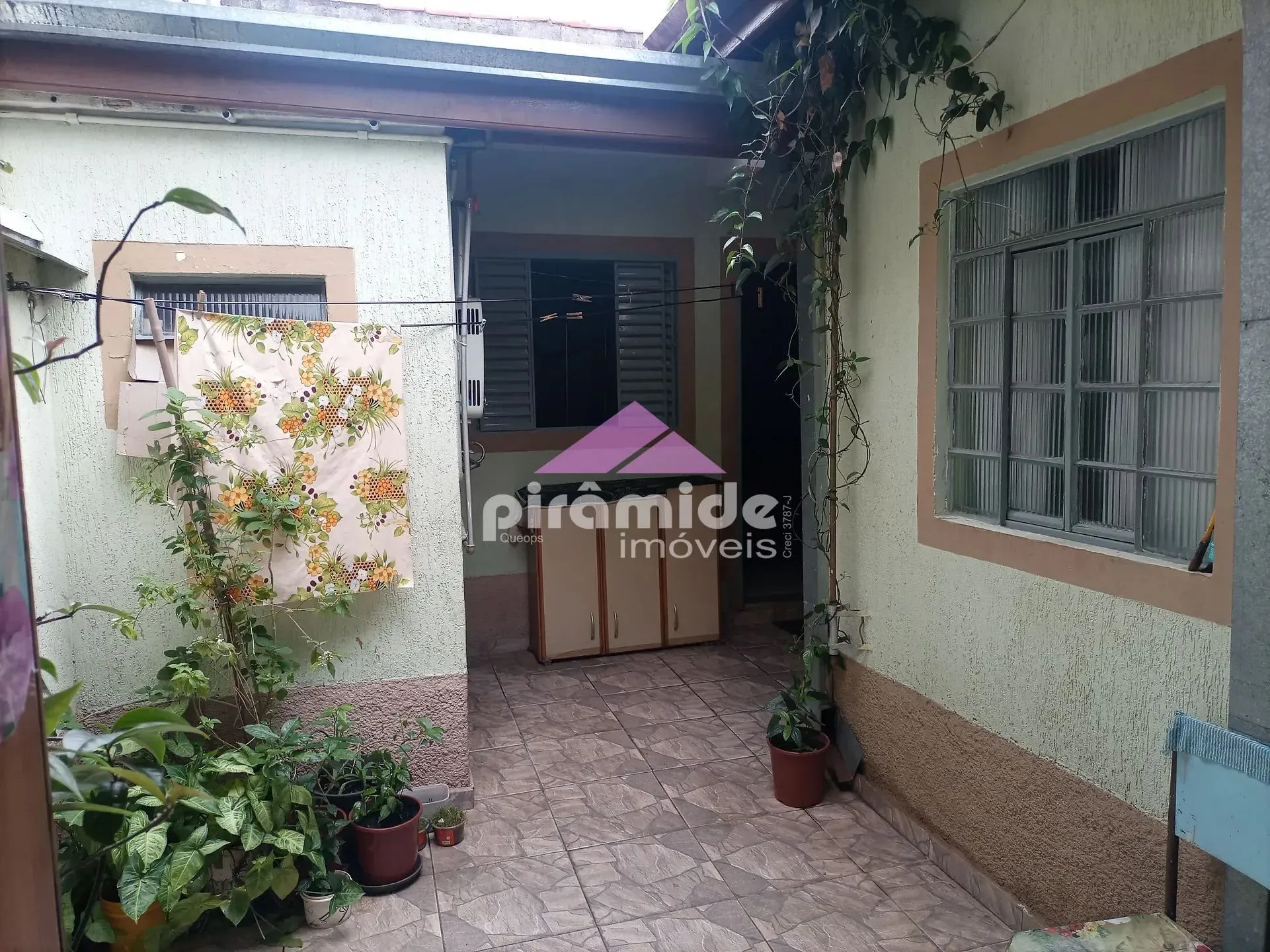 Casa, 6 quartos, 121 m² - Foto 5